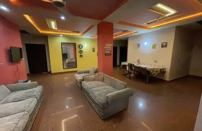 Somia Girls Hostel